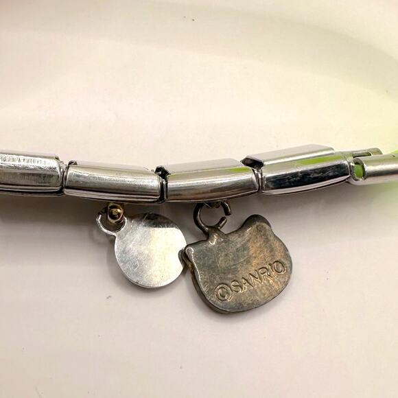 Hello Kitty Sanrio Jewelry Set Red Bow Stud Earrings Green Charm Bracelet Pink - Picture 10 of 15